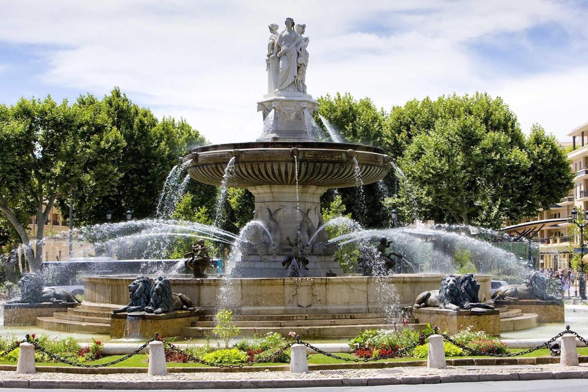 Studio Nuitee En Provence 2 เออกีส์ ภายนอก รูปภาพ